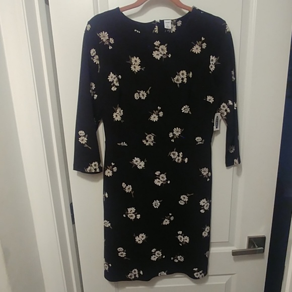 Patterned Ponte-Knit Sheath Dress Med - Picture 4 of 7